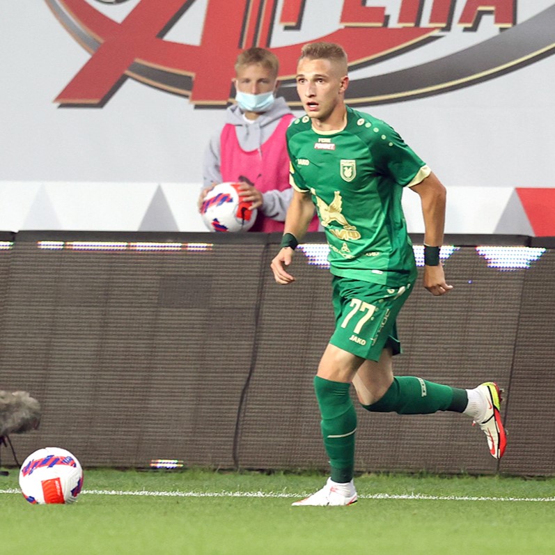 Ilya Samoshnikov signs with Lokomotiv