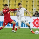Ten-men Russia suffer first Nations League defeat at Turkey