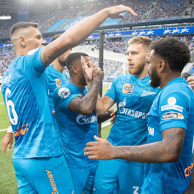 Zenit squeeze Torpedo to conquer leadership