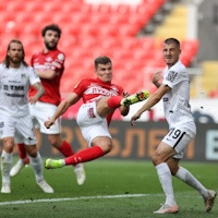 Zobnin strike sets Spartak back on track