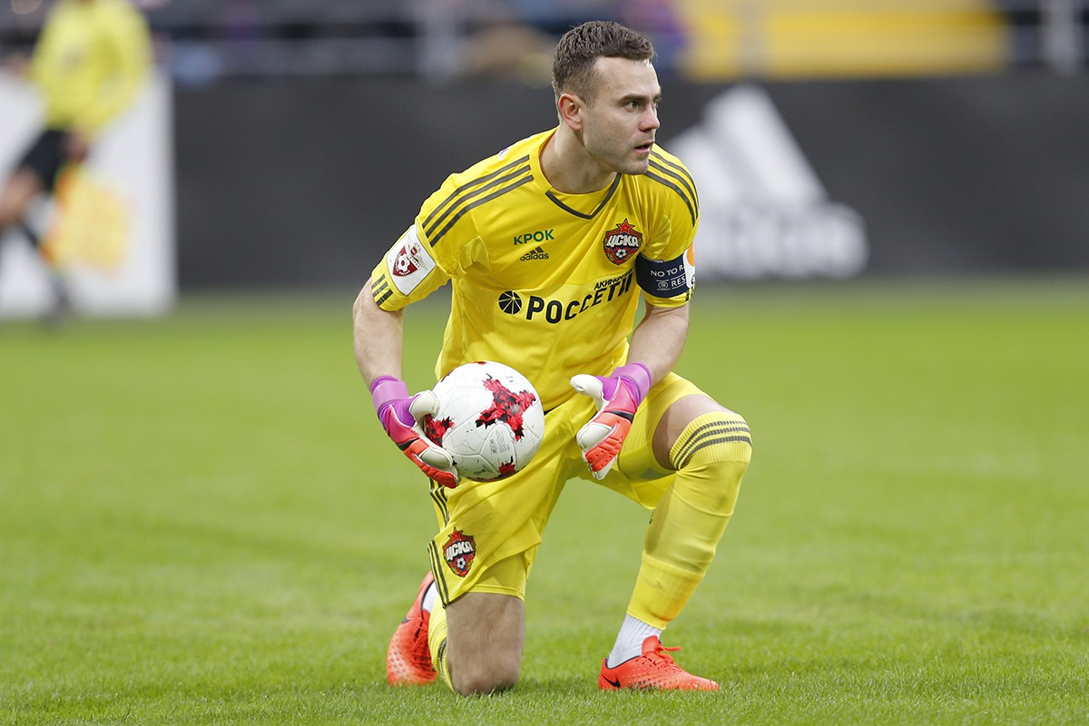 Igor Akinfeev is the Goalkeeper of the Year for the ninth time