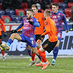 Kalinin snatches point at the death for 10-man Ural
