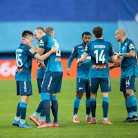 Karavaev stunner sparks Zenit rout