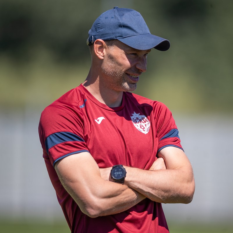 Aleksey Berezutsky appointed permanent manager of CSKA Moscow 