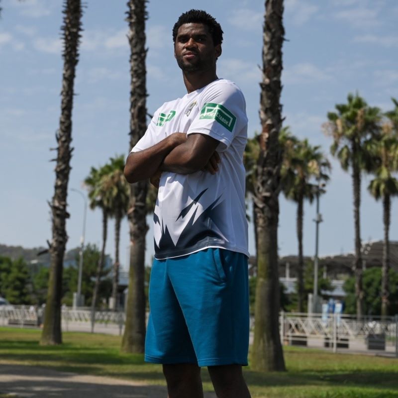 Sochi loan 19-year-old Nigerian Solomon Agbalaka