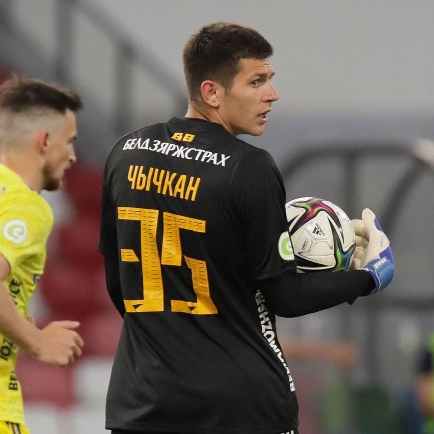 Ufa sign Belarusian keeper Chichkan
