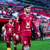 Kvaratskhelia suspends Rubin contract 