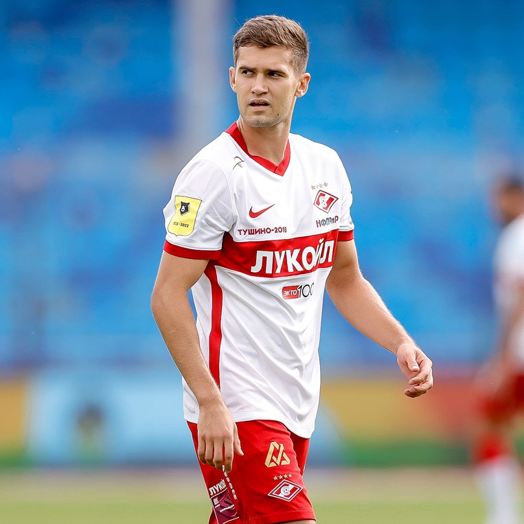 Lomovitsky signs for Rubin Kazan