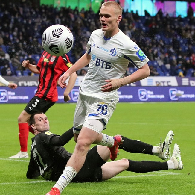 Tyukavin extends Dynamo Moscow contract