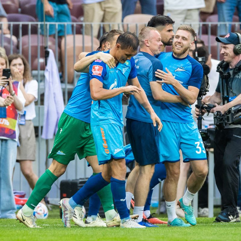 Late goals lead Zenit to winning Russian Cup and national treble