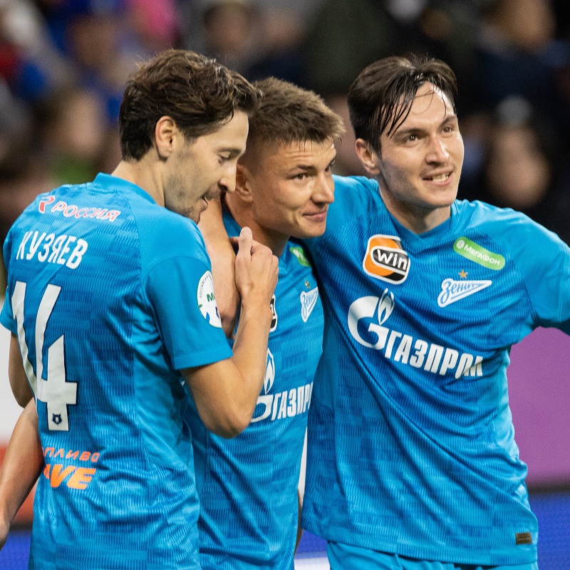 Zenit extend the lead beating Dynamo