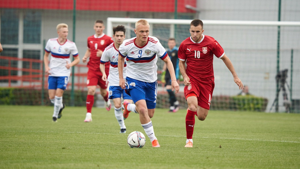Футбол россия сербия 21. Молодежная сборная Сербии 2010.