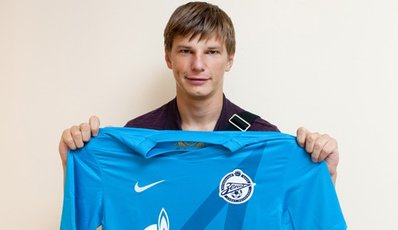 Arshavin signed a contract with Zenit